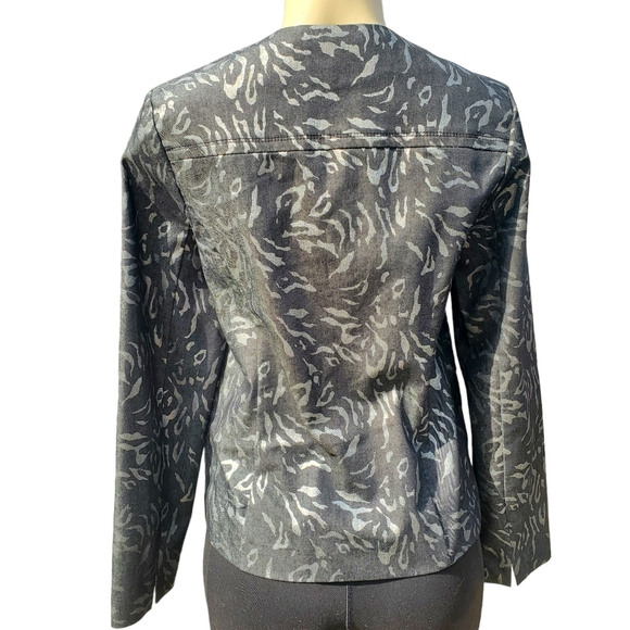 Dana Buchman Denim Blazer Jacket Front Zip O Neck Exotic Metallic Print Womens 4 - Picture 2 of 12